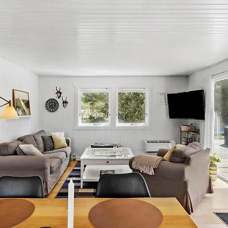 Bl1101-pandrup-rodhusparken-56 Nyaraló *